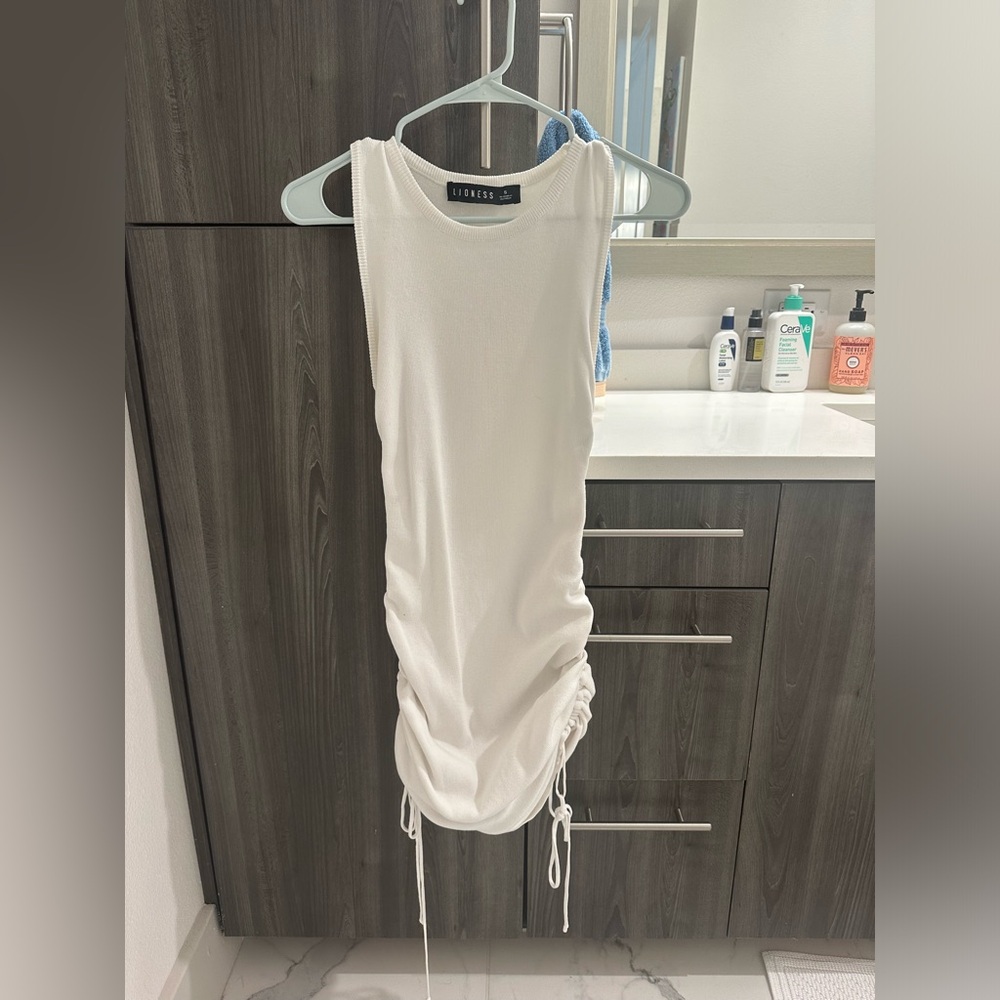 Lioness scrunch dress